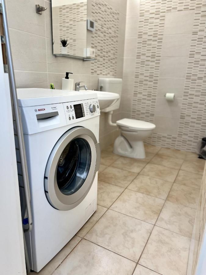 A&P Center Ljubljana Apartment Dış mekan fotoğraf